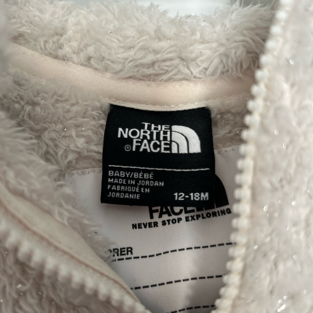 The North Face Cream Fleece Jacket - Picture 3 of 3